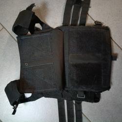 Gilet port&eacute; plaque type crye