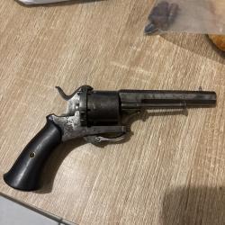 Revolver &agrave; broche elg