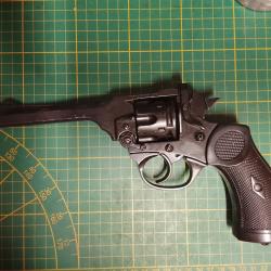 Revolver Webmey mark IV. R&eacute;plique Denix. HS