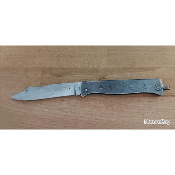 Tres ancien couteau DOUK-DOUK