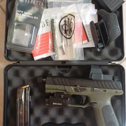 Pistolet beretta apx a1