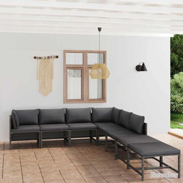 Salon de 8 pi�ces avec coussins en r�sine tress�e gris pour la terrasse