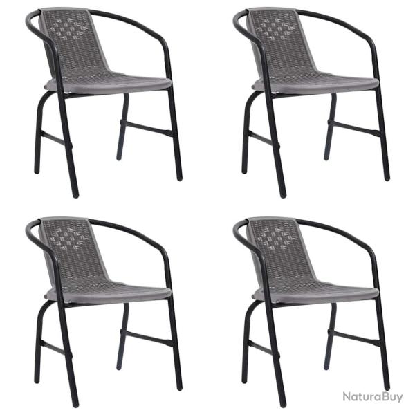 Chaises, 4 pi�ces, en rotin plastique et acier, 110 kg
