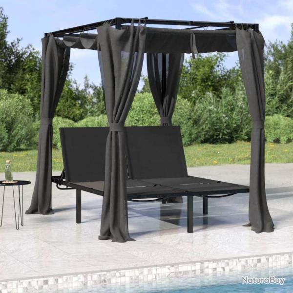 Chaise longue double avec rideaux lat�raux et sup�rieurs