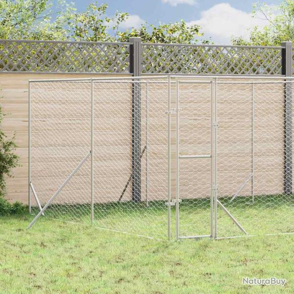 Chenil d'ext�rieur pour chiens argent� 4x4x2 m acier galvanis�