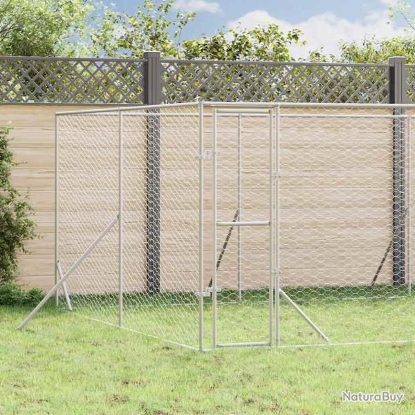 Chenil d'ext�rieur pour chiens argent� 8x12x2 m acier galvanis�