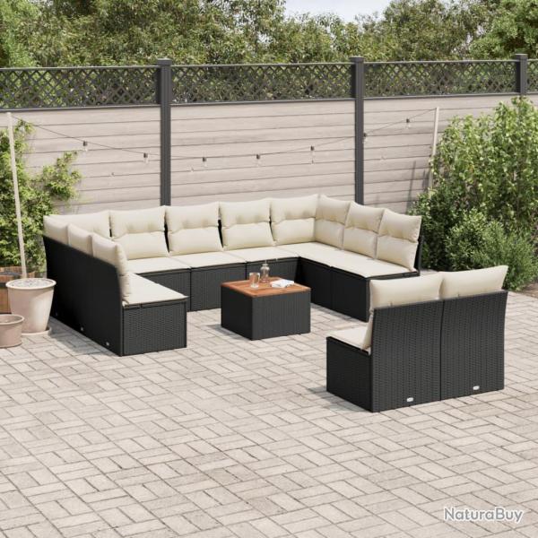 Salon de 12 pi�ces avec coussins noirs, en r�sine tress�e