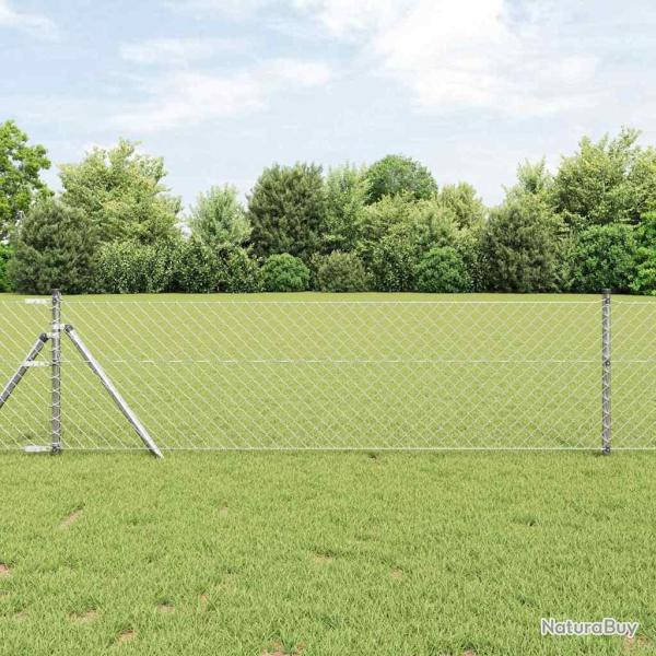 Cl�ture en mailles de cha�ne avec fixation au sol 10 x 0,8 m