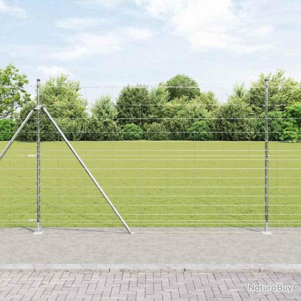 Cl�ture en fil soud� avec base en b�ton 50 x 1,6 m Argent�