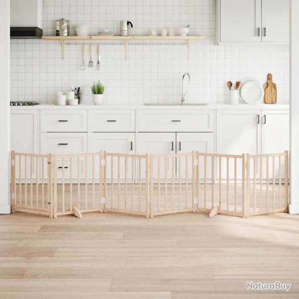 Barri�re pour chiens avec porte 6 panneaux bois de sapin massif