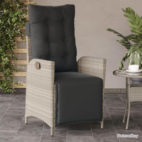 Chaise inclinable de avec repose-pied gris clair rotin