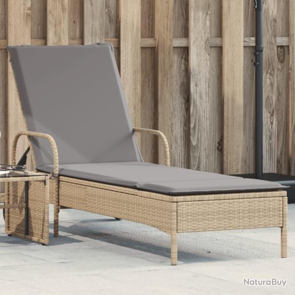 Chaise longue avec roues et coussin beige r�sine tress�e