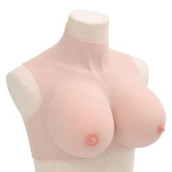Plastron en silicone caucasien coupe H