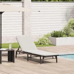 Chaise longue avec coussin en rotin synth&eacute;tique noir