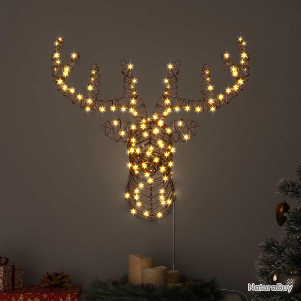 Tra�neau tir� par un renne avec 140 LED Blanc chaud Rotin