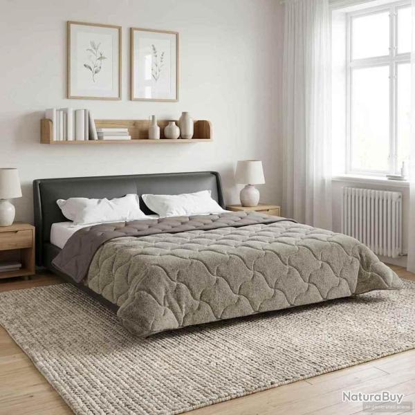 Duvet complet toute l'ann�e Matelass� Gris clair 200 x 220 cm