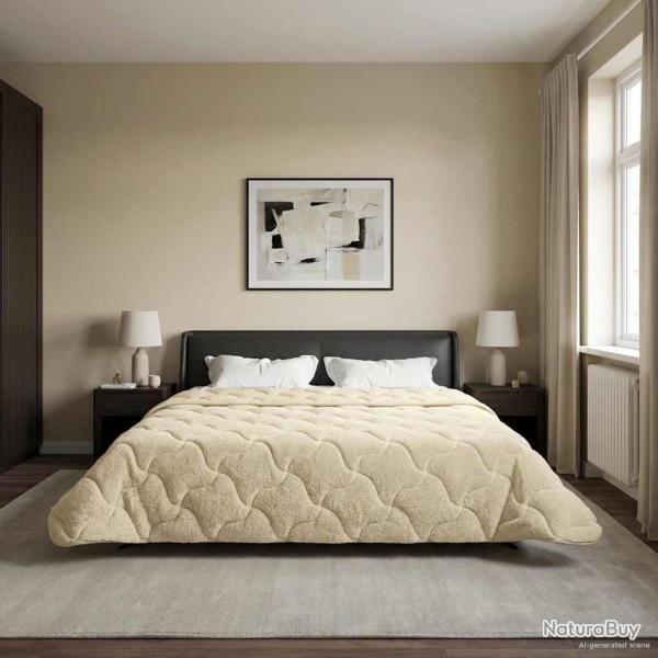 Duvet d'hiver Cr�me 240 x 260 cm Microfibre et polaire Teddy