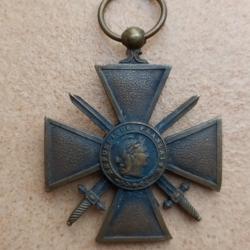 MEDAILLE CROIX DE GUERRE 1914-1915 SANS RUBAN