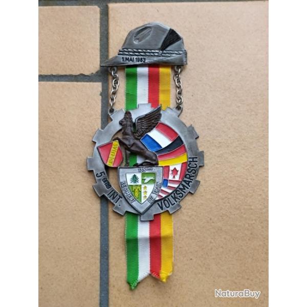 MEDAILLE COMMEMORATIVE 135 REGIMENT DU TRAIN 5eme INT VOLKSMARCH 1MAI 1983