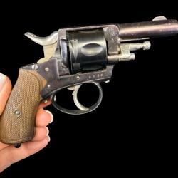 BULLDOG BELGE TYPE RIC calibre 320 num&eacute;ro de s&eacute;rie 6238
