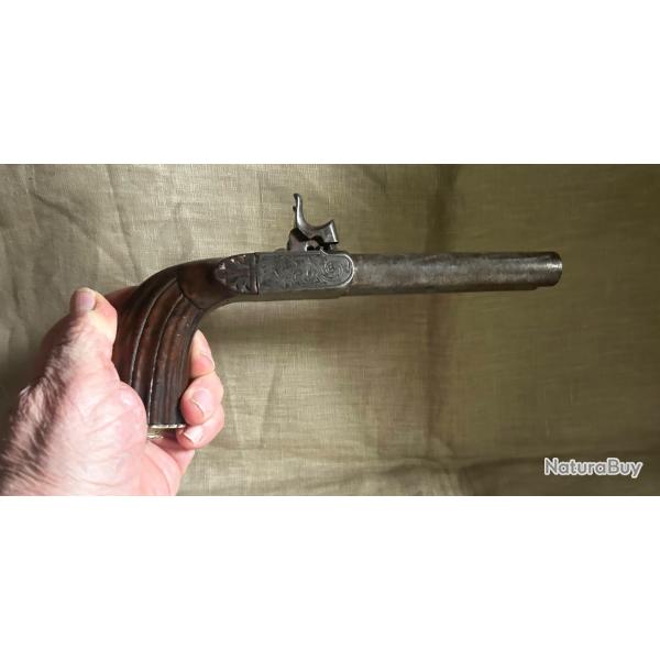 Fort pistolet � percussion � double canons sur table - fort calibre - 1860