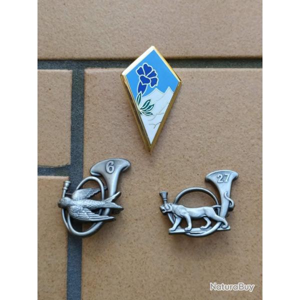 LOT DE 3INSIGNES ARMEE FRANCAISE BATAILLON DE CHASSEURS   ARTHUS BERTRAND ATLAS