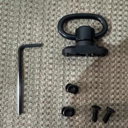 Anneau QD pour sangle avec fixation M-Lock