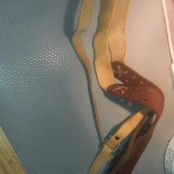Holster en cuir ancien
