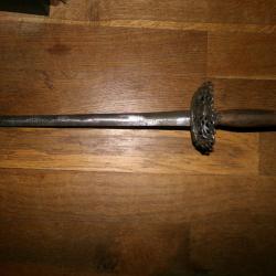 rare Ancienne petite &eacute;p&eacute;e de duel cisel&eacute;e louis XIII  XIV   XVIIeme