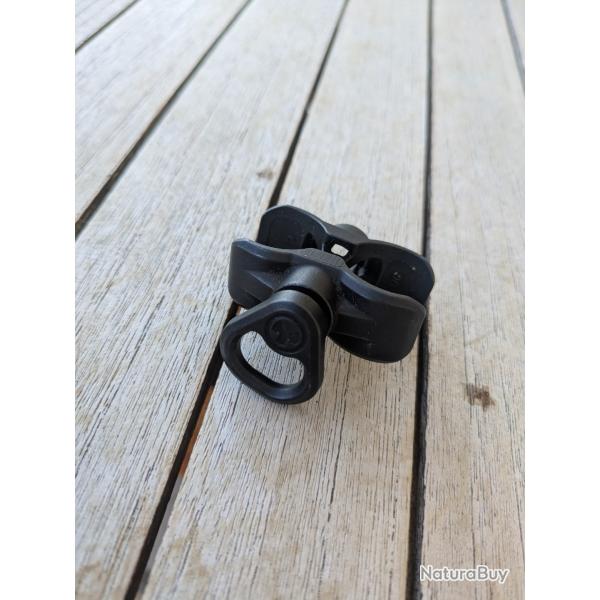 Clamp Magpul