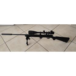 Savage Mark II accutriger + R&eacute;ducteur de son + 2 chargeurs + lunette + bipied