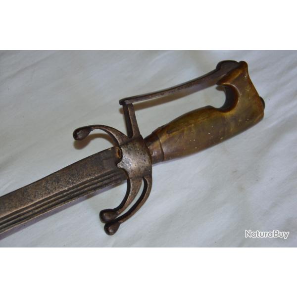 AUTHENTQIUE SABRE MAROCAIN "NIMCHA"- EPOQUE XIX� SIECLE-LAME EUROPE CENTRALE XVII� SIECLE.