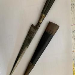 Splendide stylet corse a la genoise en corne cannell&eacute;e et balustre laiton