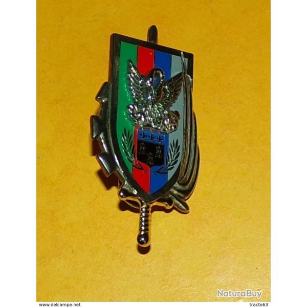Ecoles de la Logistique et du Train, attache type PIN'S, FABRICANT BMB ,HOMOLOGATION 4854, ETAT VOIR