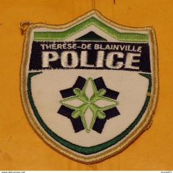 ECUSSON TISSU :&nbsp;CANADA : POLICE VILLE DE&nbsp;THERESE DE BLAINVILLE ,&nbsp;ETAT VOIR PHOTO&nbsp; . POUR TOUT RENSEI
