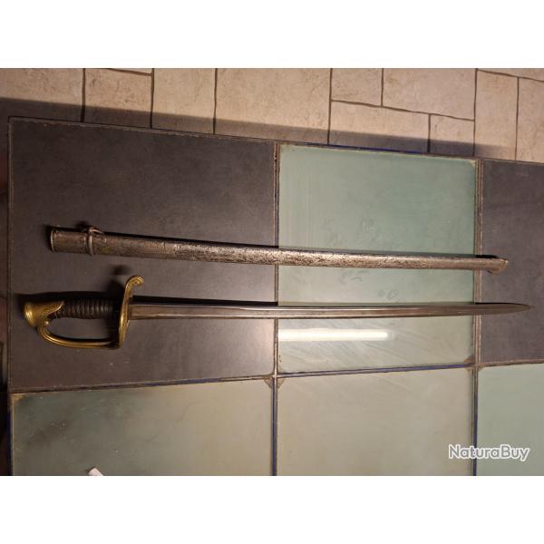 Sabre  d'officier d'infanterie rare 1871