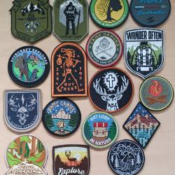 Ecusson patch tactical bushcraft chasse hunting lot 17 pi&egrave;ces airsoft