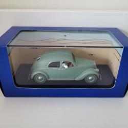 La Lancia Aprilia de L'Emir de Tintin au Pays de l'Or Noir 1/43