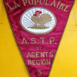 FANION DES ASSURANCES LA POPULAIRE ,FOND MAUVE&nbsp; AVEC MARQUAGE A.S.T.P ET AGENTS REGION 3&nbsp; ,&nbsp; &nbsp;FABRIC
