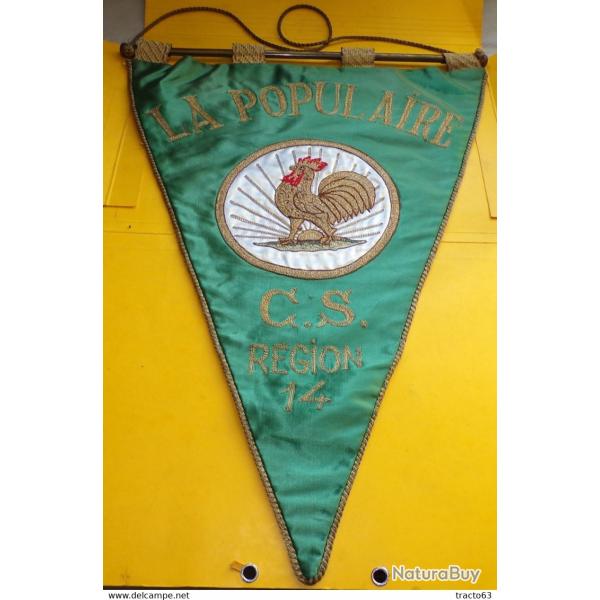 FANION DES ASSURANCES LA POPULAIRE ,FOND VERT AVEC MARQUAGE C.S REGION 14 ,� �FABRICATION FRANCAISE