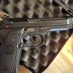 Berreta 92 fs 22 lr