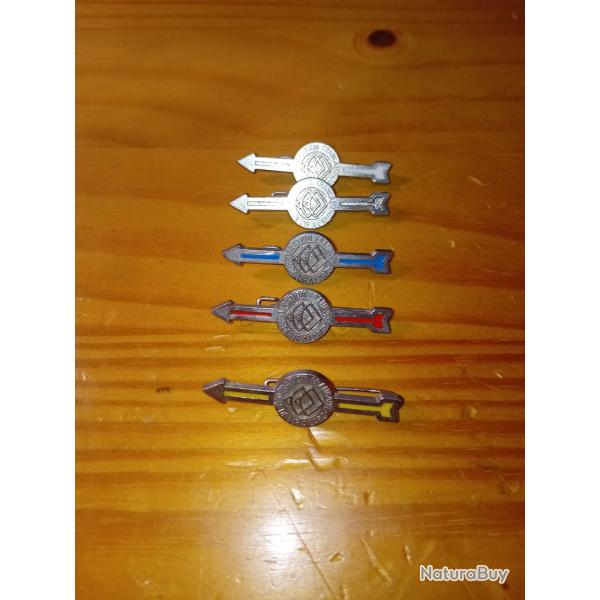 Lot de 5 pin s de F�d�ration fran�aise de Tir � l'arc