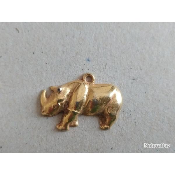 MINIATURE PENDENTIF BIJOUX ANIMAL RHINOCEROS COULEUR DOREE OR