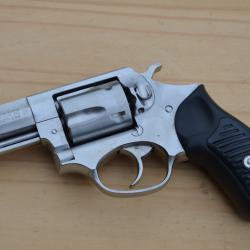 Revolver RUGER SP101 calibre 38 Sp&eacute;cial