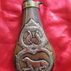 Poire a poudre noire vide + un  embout doseur cal 44