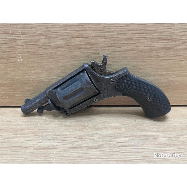 Pistolet 6mm Cat D � 1� sans prix de r�serve !