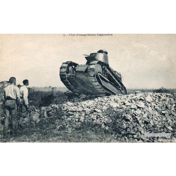 Carte Postale Char d'assaut faisant l'instruction - N�8238