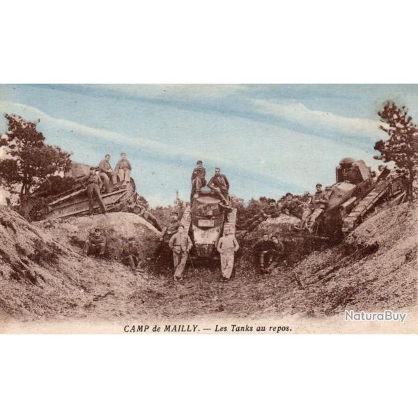 Carte postale Camp de Mailly - Les Tanks au repos - N�8241