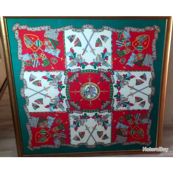 Grand foulard en soie TAITTINGER encadr� avec logo des comtes de Thibault sigill teobaldi comitis