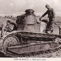 Carte Postale - Camp de Mailly - Tank pr&ecirc;t &agrave; partir - Tanks - N&deg;8242